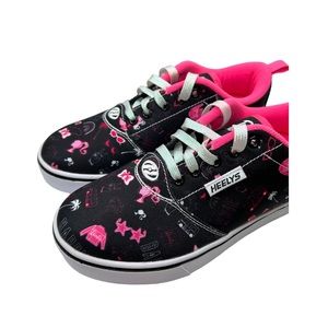 BNIB Pro 20 Barbie Heelys Black & Pink Kids Size 5 Women’s Size 6